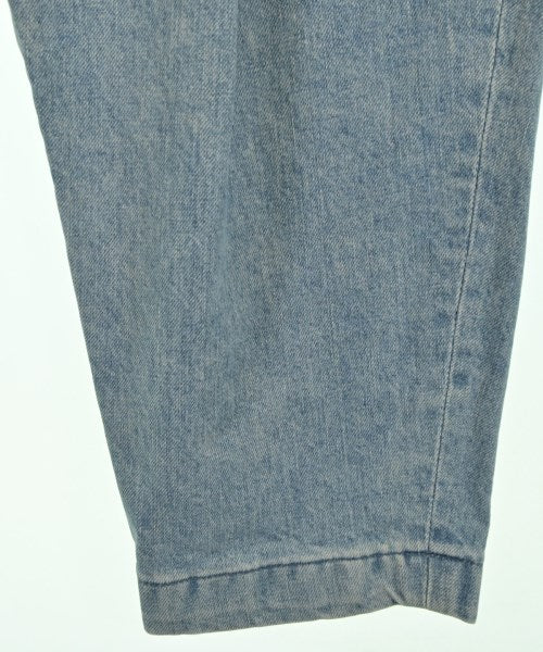 NEON SIGN ยีนส์