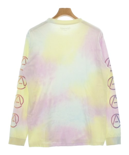 NEON SIGN เสื้อยืด/เสื้อท็อปส์