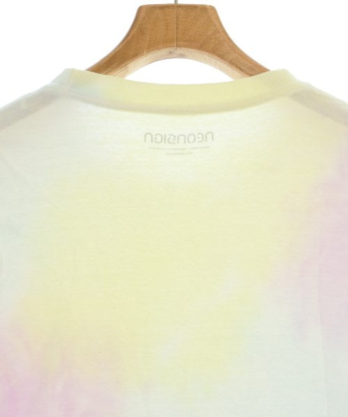 NEON SIGN เสื้อยืด/เสื้อท็อปส์