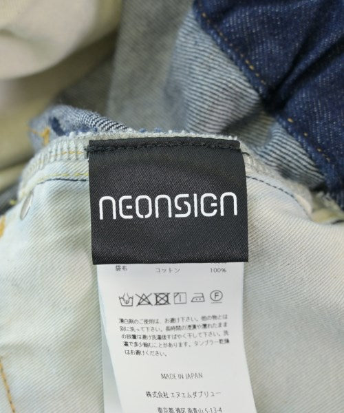 NEON SIGN ยีนส์