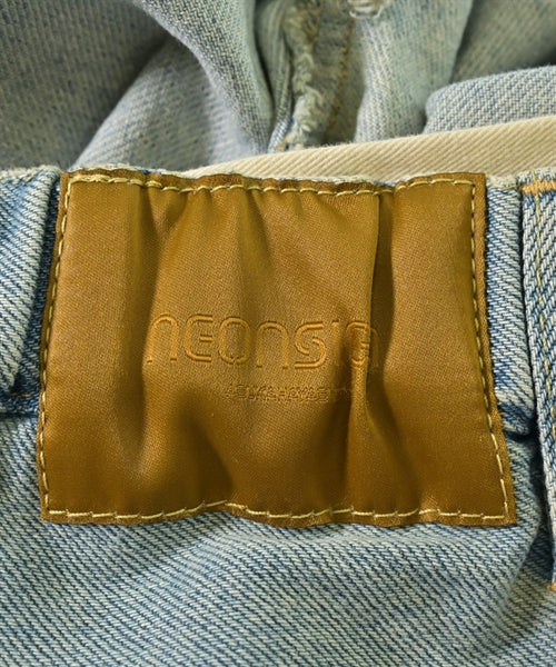 NEON SIGN ยีนส์