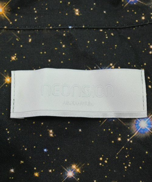 NEON SIGN เสื้อลำลอง