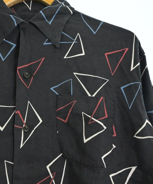 NEON SIGN เสื้อลำลอง