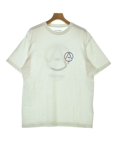 NEON SIGN เสื้อยืด/เสื้อท็อปส์