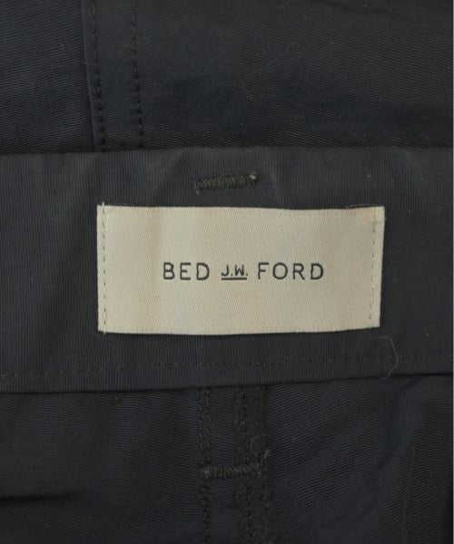 BED J.W. FORD กางเกง อื่น