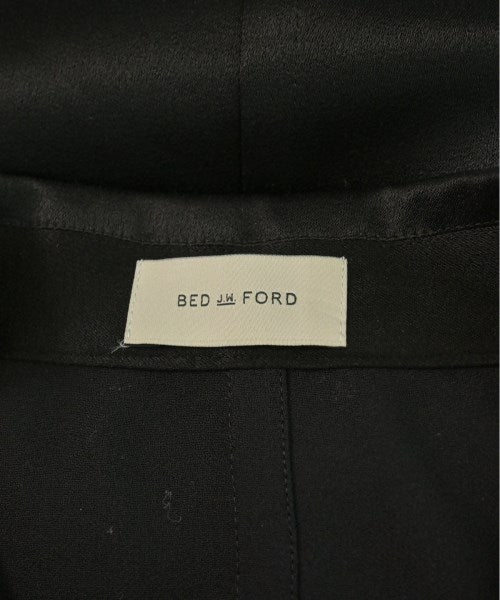 BED J.W. FORD แจ็คเก็ตเบลาส์