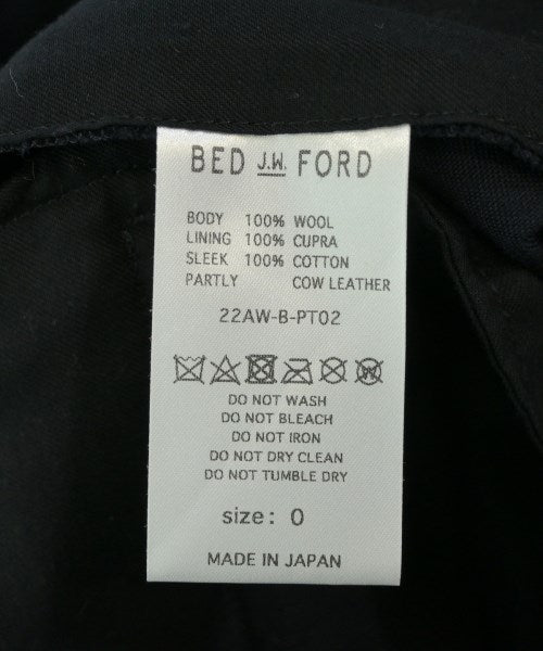 BED J.W. FORD กางเกงขายาว
