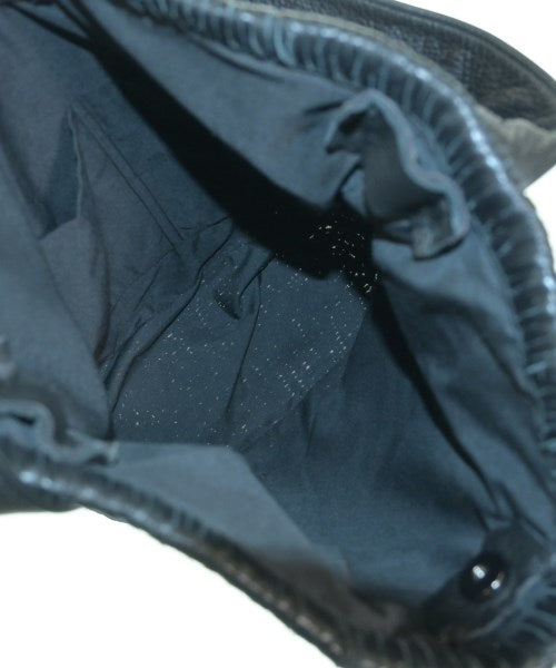 POMTATA กระเป๋าสะพาย