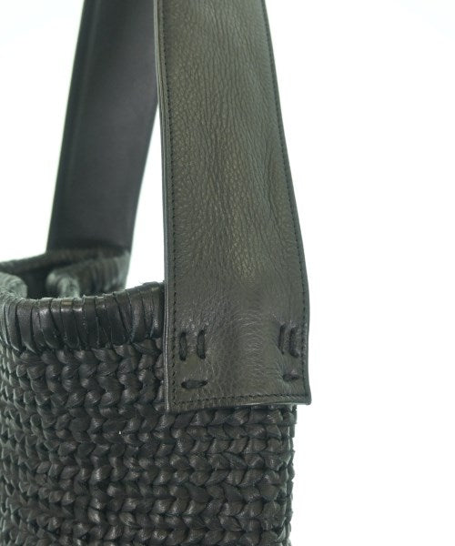 POMTATA กระเป๋าสะพาย