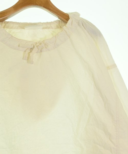 Yarmo เสื้อฮู้ด