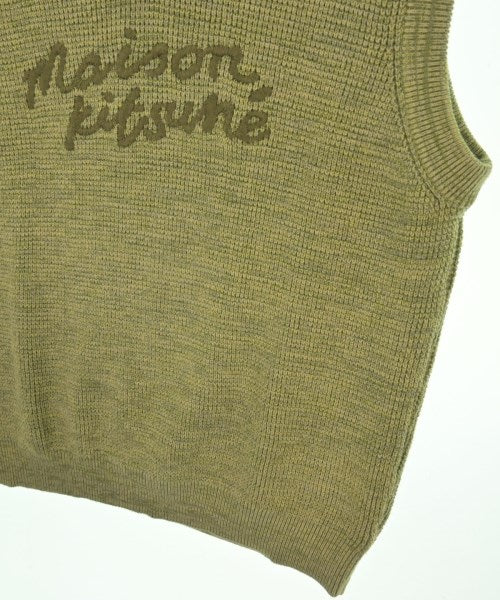 MAISON KITSUNE เสื้อกั๊ก