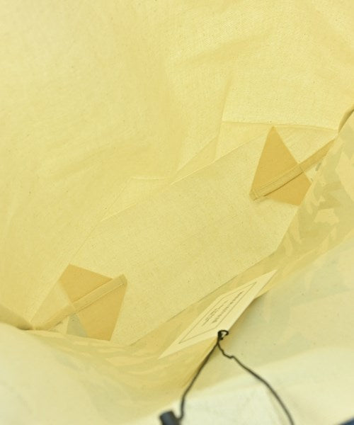 MAISON KITSUNE กระเป๋าถือขนาดใหญ่