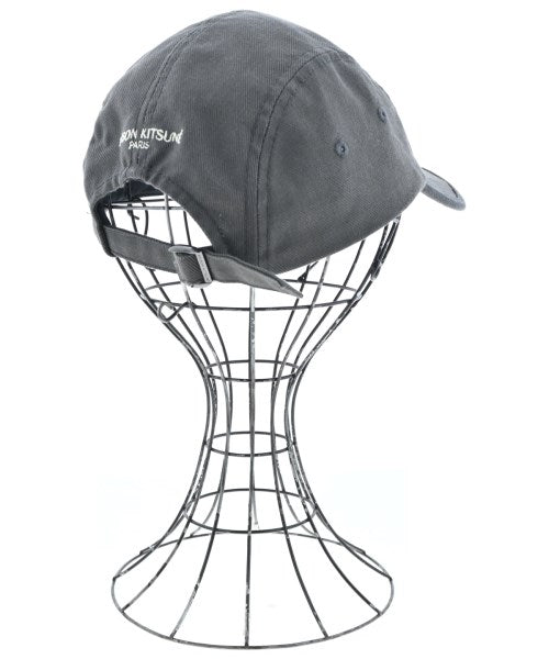 MAISON KITSUNE หมวกแก๊ป