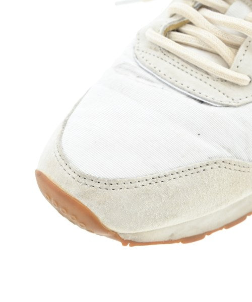 MAISON KITSUNE รองเท้าผ้าใบ