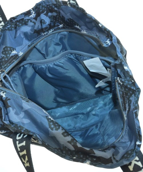 MAISON KITSUNE กระเป๋าถือขนาดใหญ่