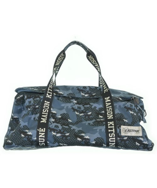 MAISON KITSUNE กระเป๋าใส่อุปกรณ์ขนาดใหญ่