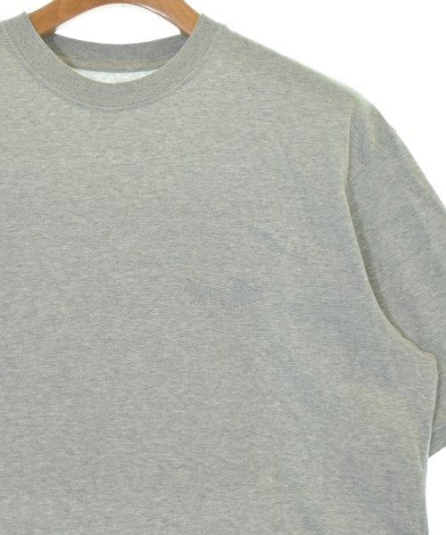 MAISON KITSUNE เสื้อยืด/เสื้อท็อปส์