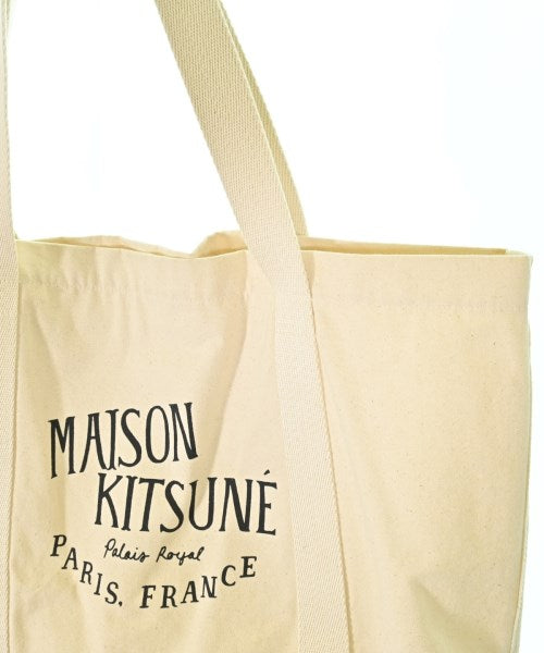 MAISON KITSUNE กระเป๋าถือขนาดใหญ่