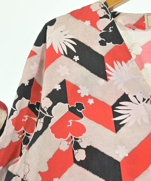 MAISON KITSUNE เสื้อสตรี