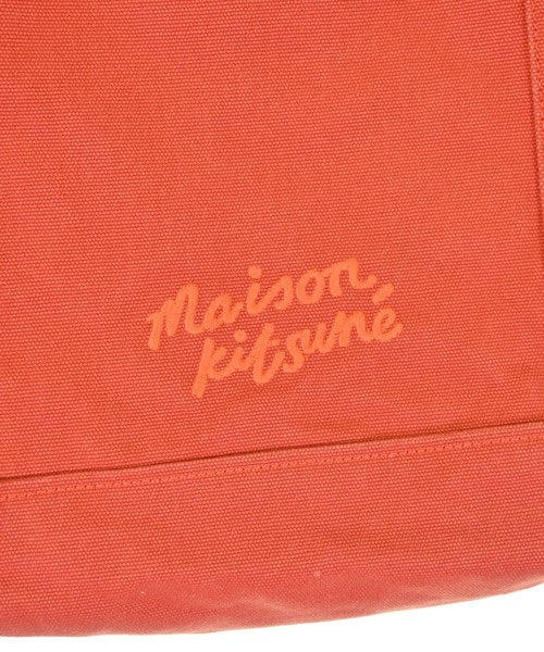 MAISON KITSUNE กระเป๋าถือขนาดใหญ่