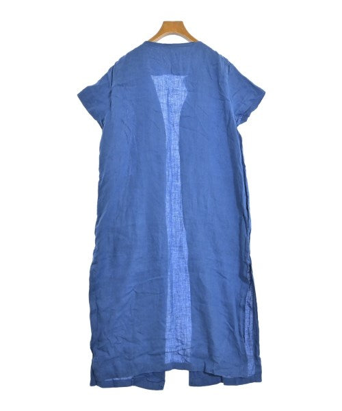 BLACK CRANE ชุดเดรส