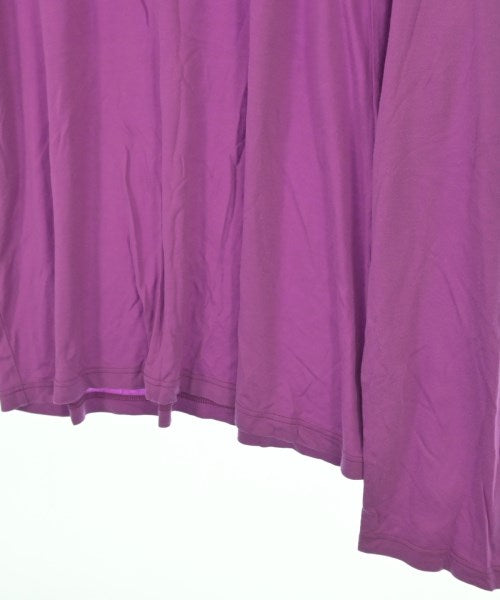 lot lamb เสื้อยืด/เสื้อท็อปส์