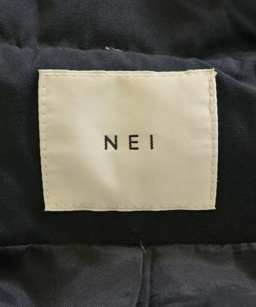 NEI แจ็คเก็ตดาวน์/เสื้อกั๊ก