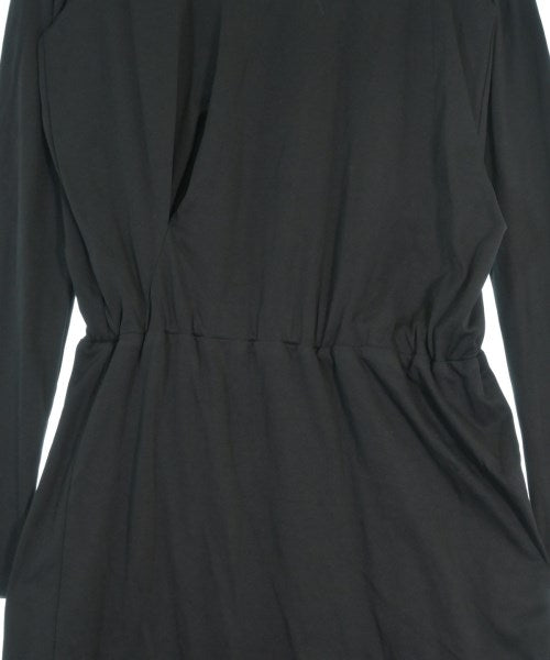 08sircus ชุดเดรส