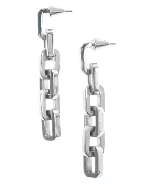 Eddie Borgo เจาะ