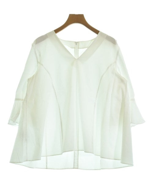 R เสื้อสตรี