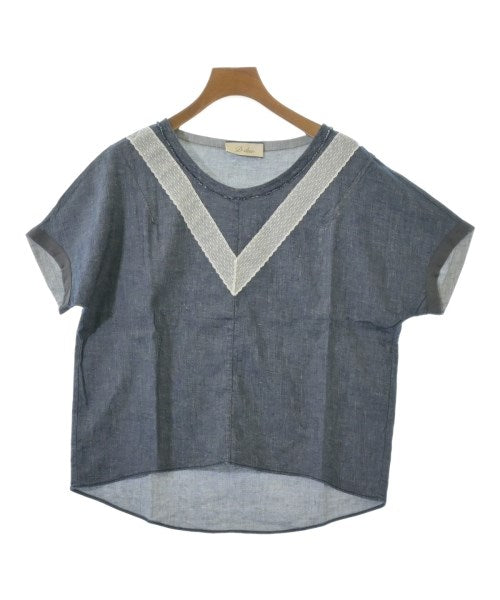 D-due เสื้อยืด/เสื้อท็อปส์