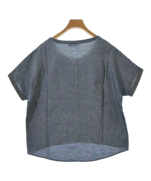 D-due เสื้อยืด/เสื้อท็อปส์