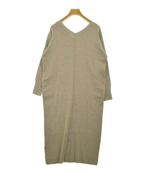 Dessin เสื้อกันหนาว