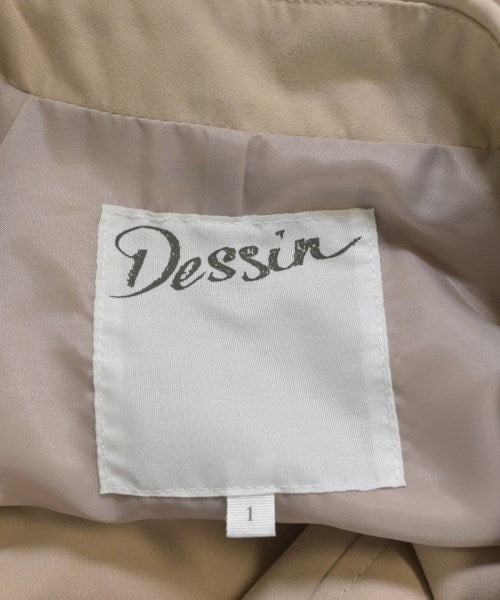 Dessin เสื้อกันฝน