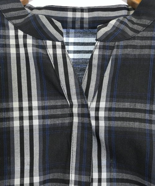 Dessin เสื้อสตรี