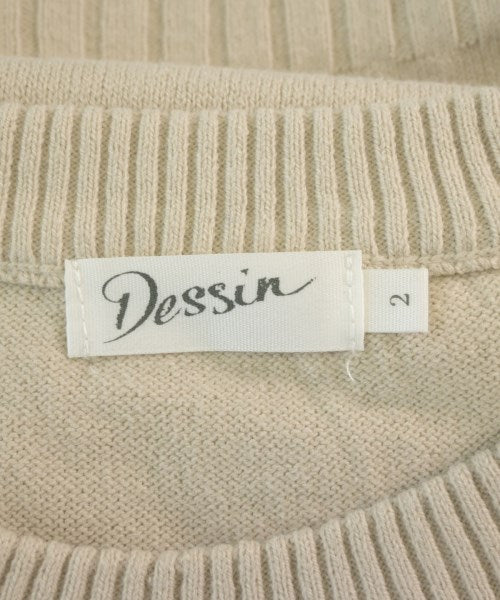 Dessin เสื้อแขนกุด