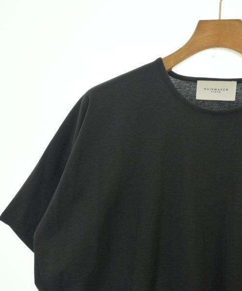 RAINMAKER เสื้อยืด/เสื้อท็อปส์