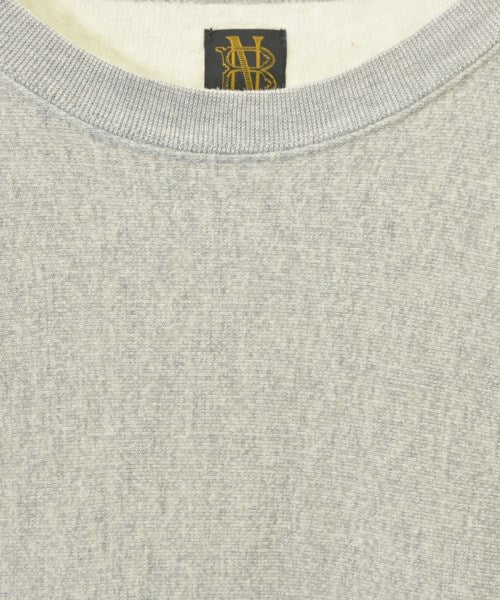 BATONER เสื้อยืด/เสื้อท็อปส์