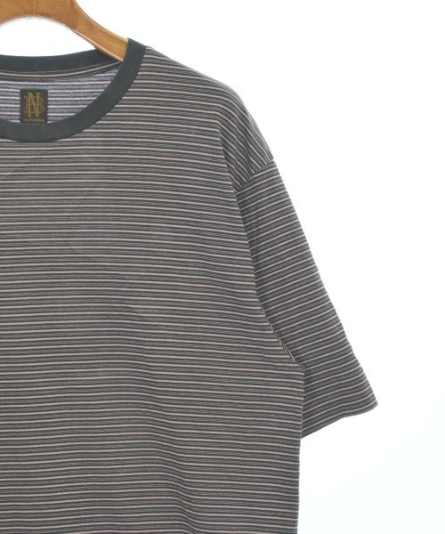 BATONER เสื้อยืด/เสื้อท็อปส์