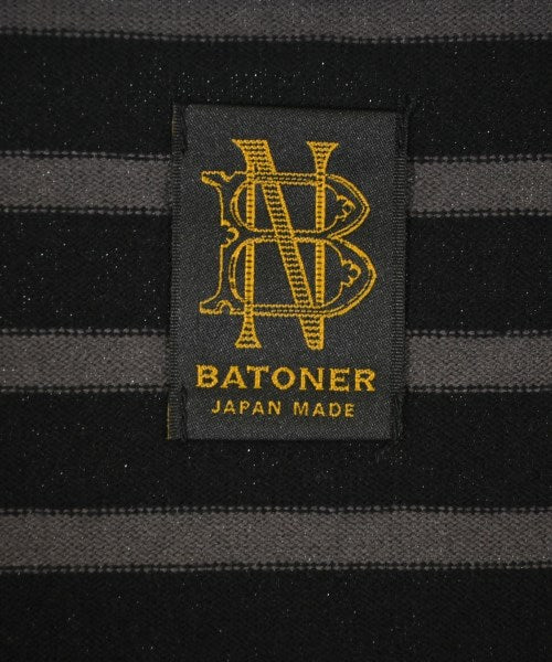 BATONER เสื้อยืด/เสื้อท็อปส์