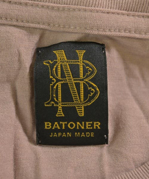 BATONER เสื้อยืด/เสื้อท็อปส์