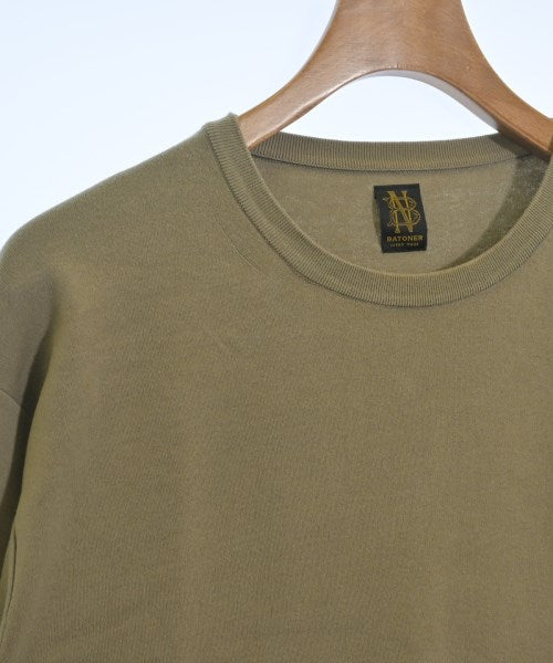 BATONER เสื้อยืด/เสื้อท็อปส์