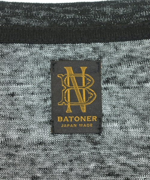 BATONER เสื้อยืด/เสื้อท็อปส์