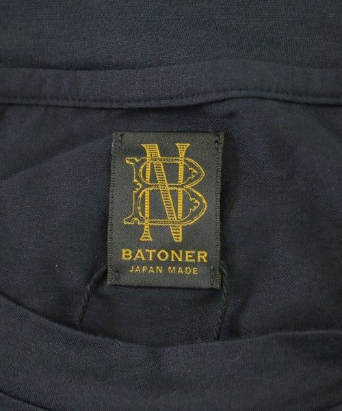 BATONER เสื้อยืด/เสื้อท็อปส์