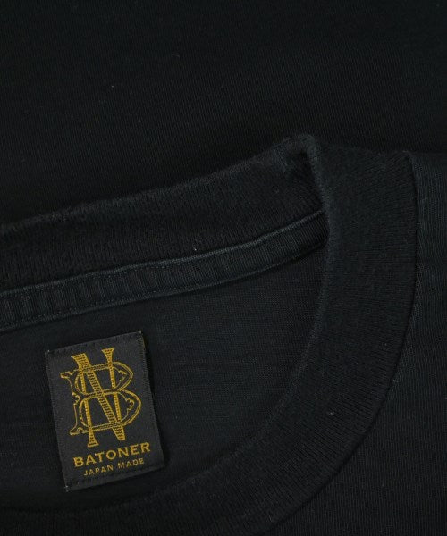 BATONER เสื้อยืด/เสื้อท็อปส์