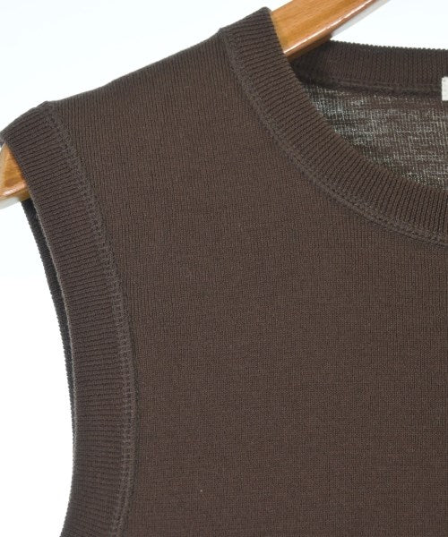 Morris&Sons เสื้อแขนกุด