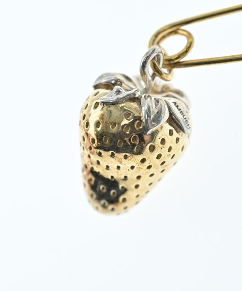 AMBUSH เข็มกลัด/ดอกไม้ติดเสื้อ