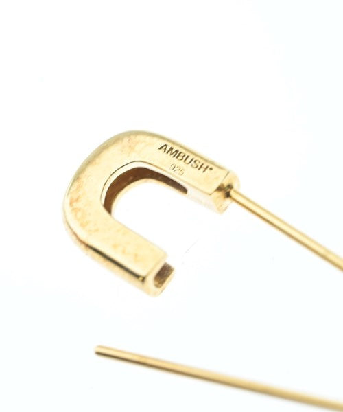 AMBUSH เข็มกลัด/ดอกไม้ติดเสื้อ