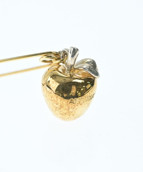 AMBUSH เข็มกลัด/ดอกไม้ติดเสื้อ