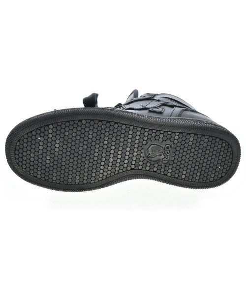MAD FOOT! รองเท้าผ้าใบ